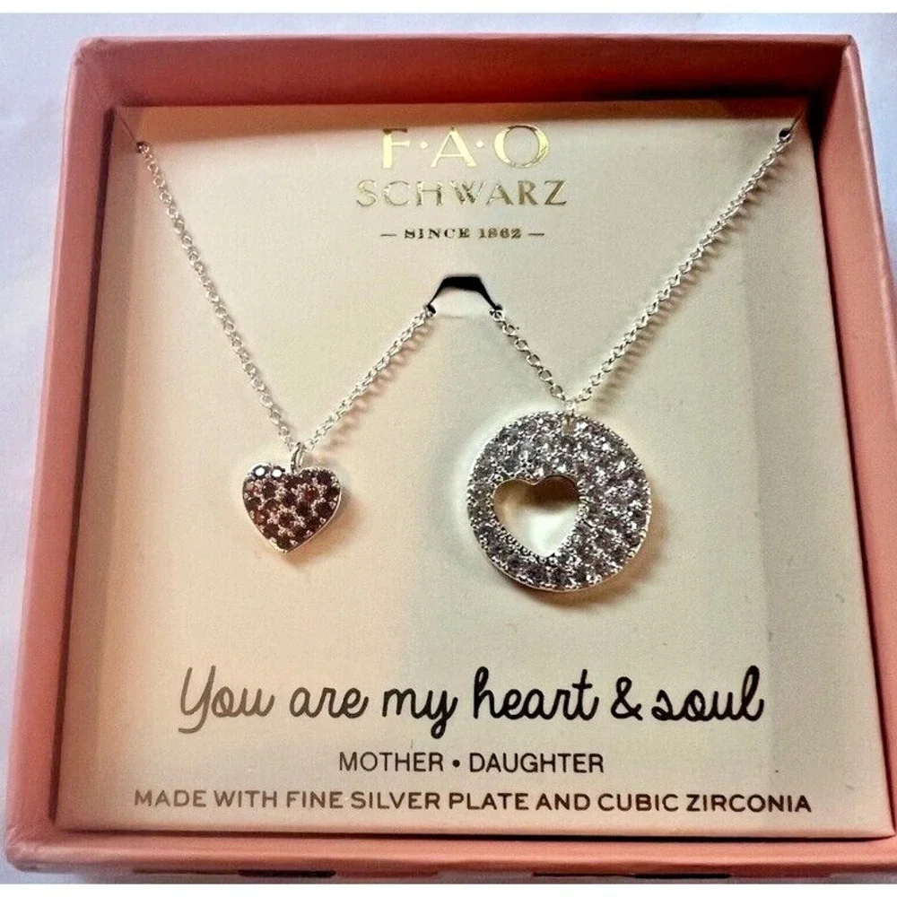 FAO Schwarz Mother Daughter Heart & Soul Necklace Set Fine Silver‎ Plate CZ New
